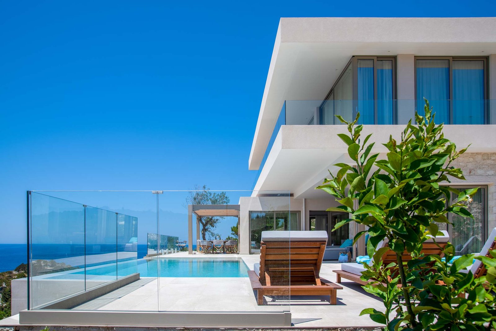 seawhisper-villa-paxos-pool-04