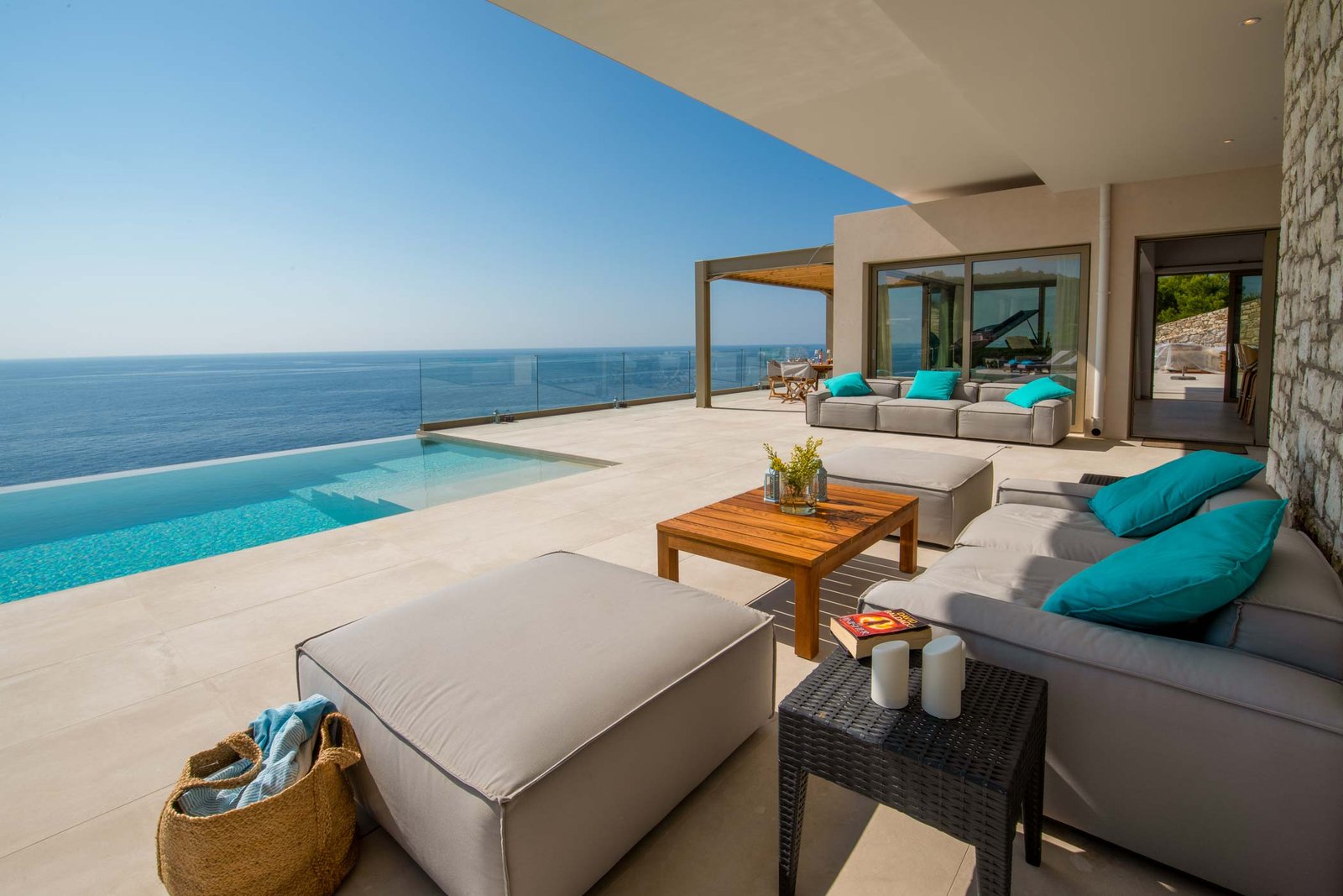 seawhisper-villa-paxos-pool-10