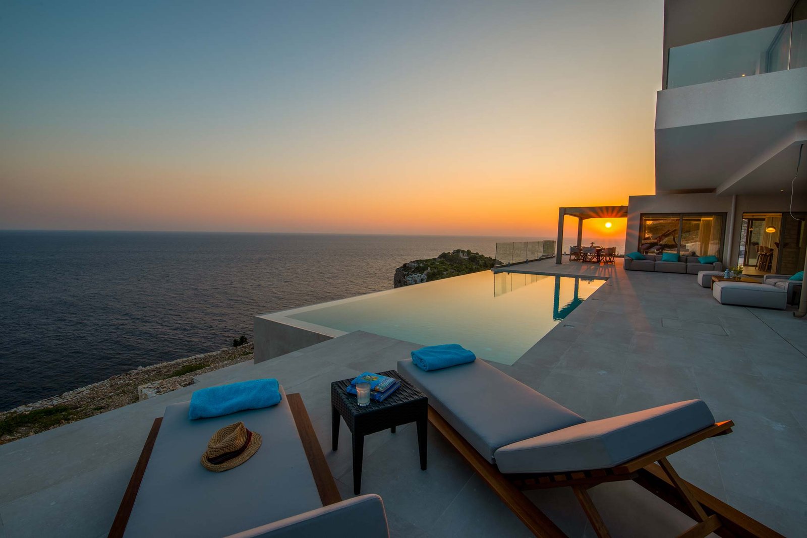 seawhisper-villa-paxos-pool-16