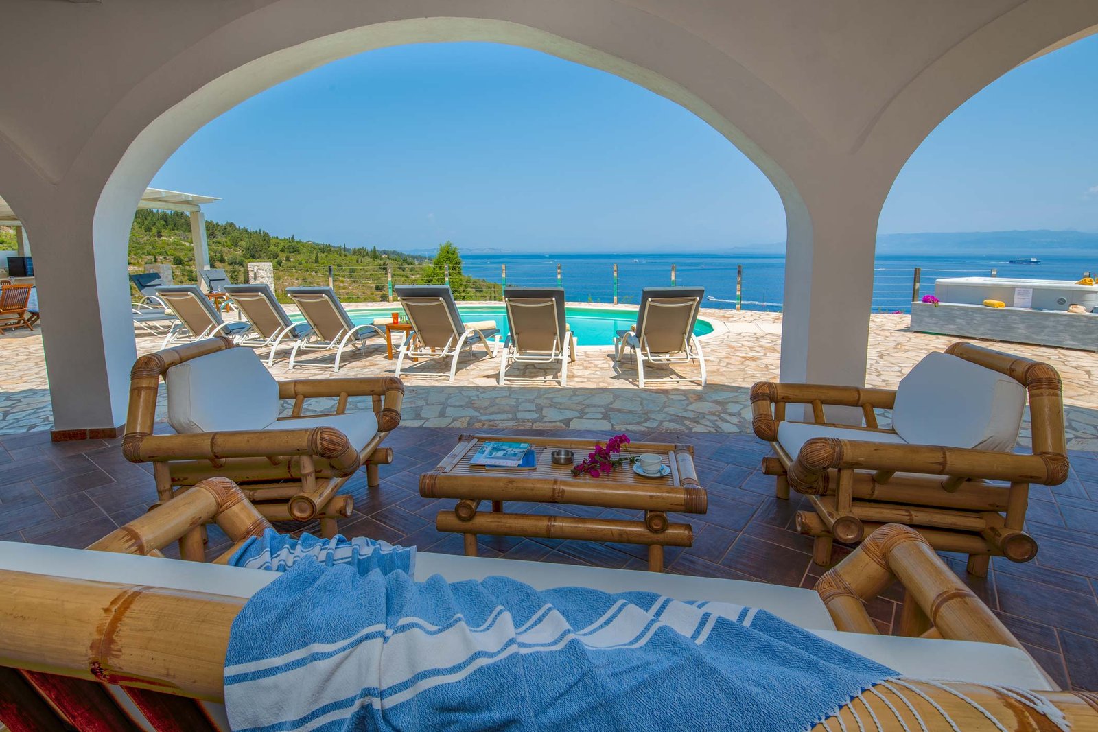 simatan-villa-paxos-pool-04