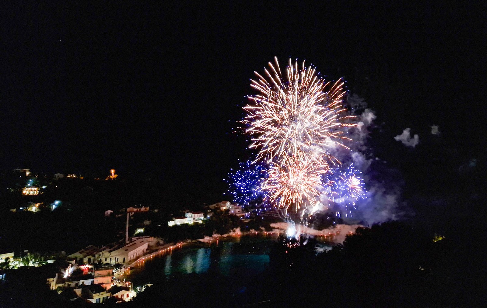 Celebrate Easter in Paxos –From April 5th to Sunday April 12th