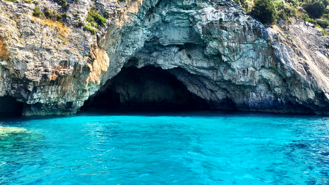 paxos-blue-caves-antipaxos-3